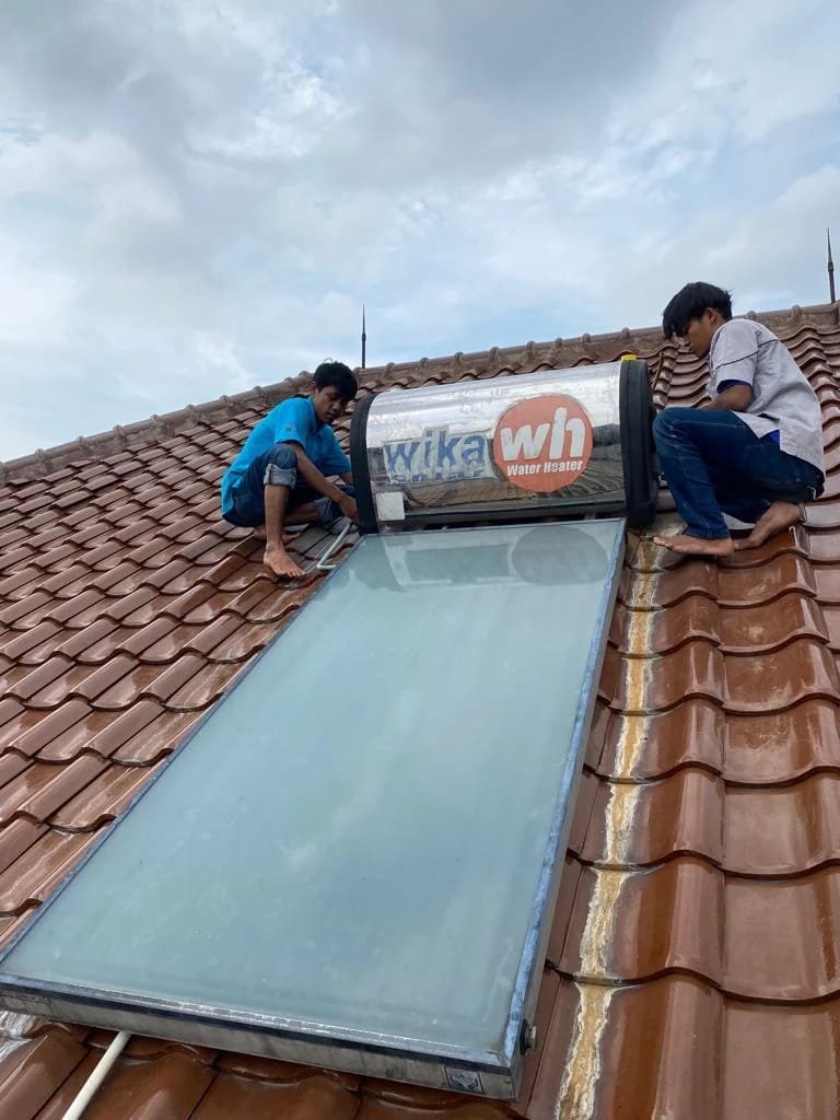 Service water heater Sentra