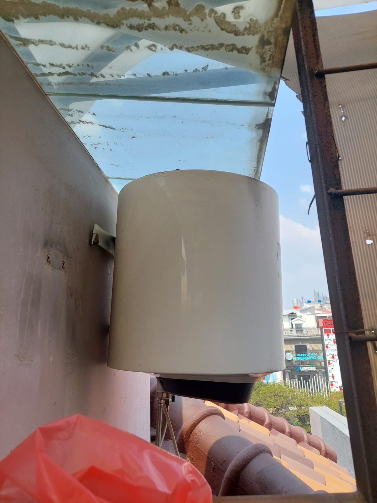 Perbaikan Water Heater Ariston