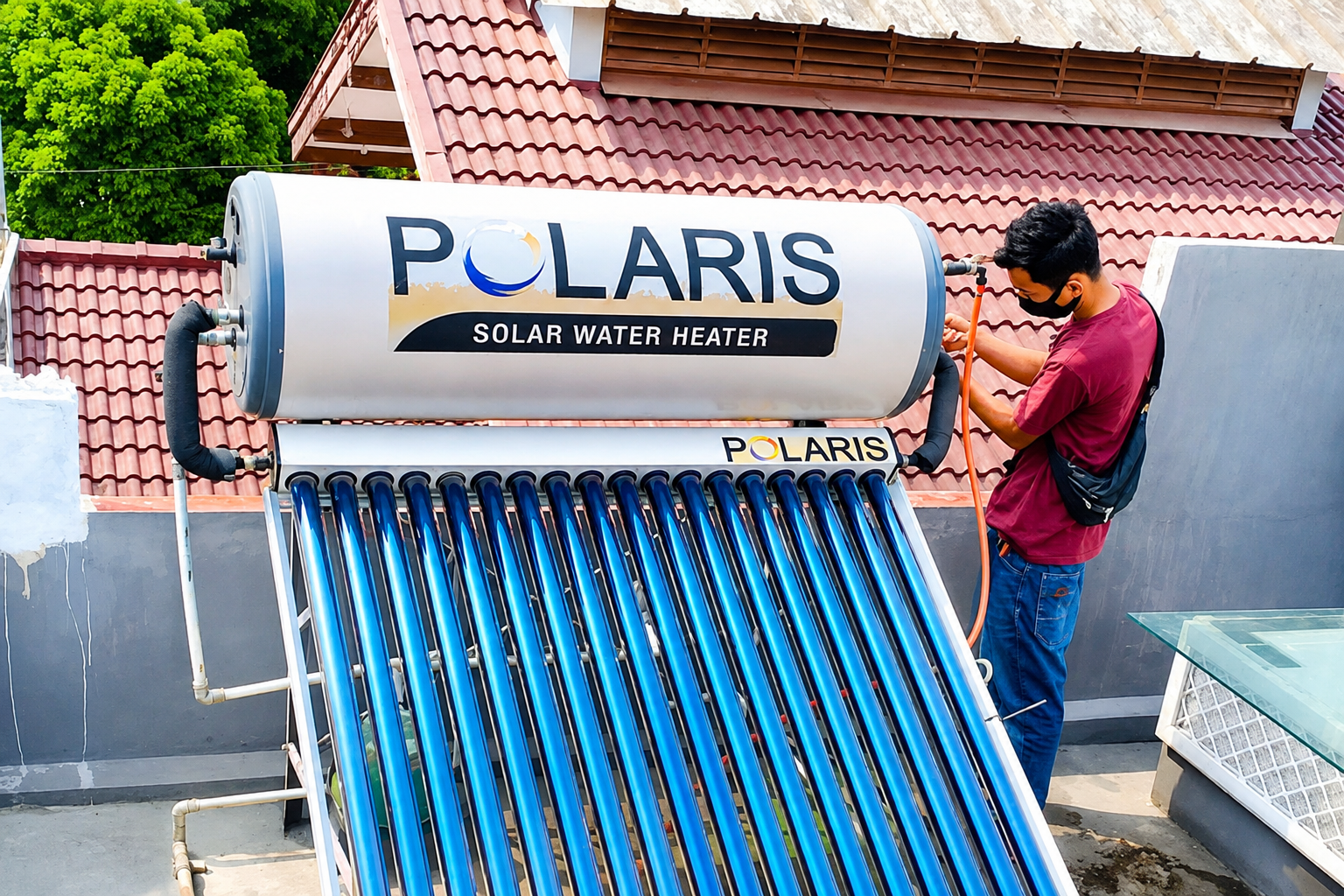 Service Water Heater Polaris
